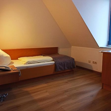 Gastehaus Deggendorf Hotel Ngoại thất bức ảnh